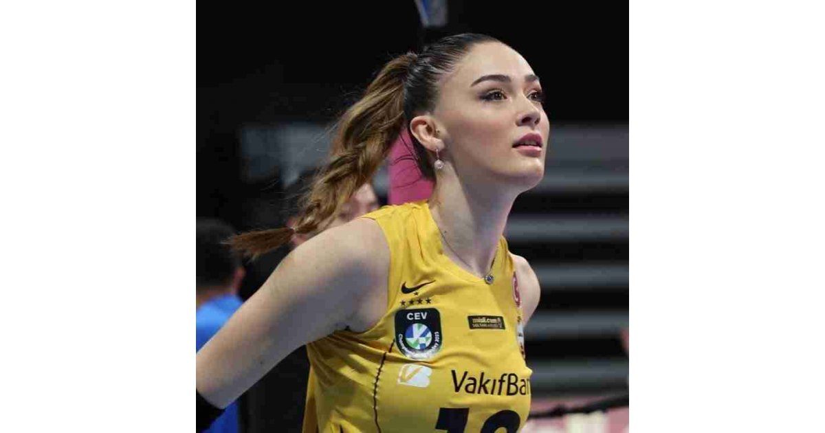 Meğer yıllar önce O Ses Türkiye'ye katılmış! Milli voleybolcu Zehra Güneş'in 17 yaşındaki görüntüleri gündem oldu 