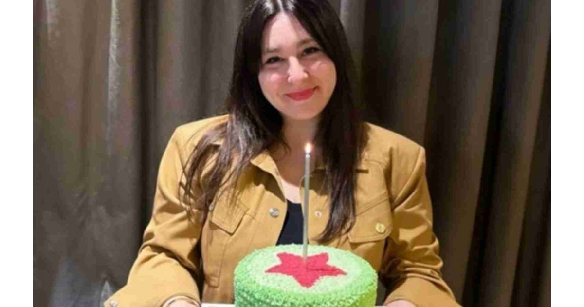 Pastası gündem oldu: Yasemin Sakallıoğlu'ndan açıklama geldi! 