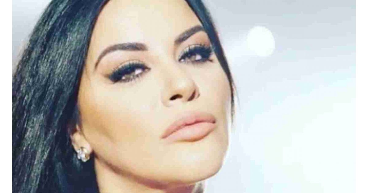 Şarkıcı Zara’nın kızı Dila güzelliğini annesinden almış! Görenler hayret etti “Bu kadarını beklemiyorduk”