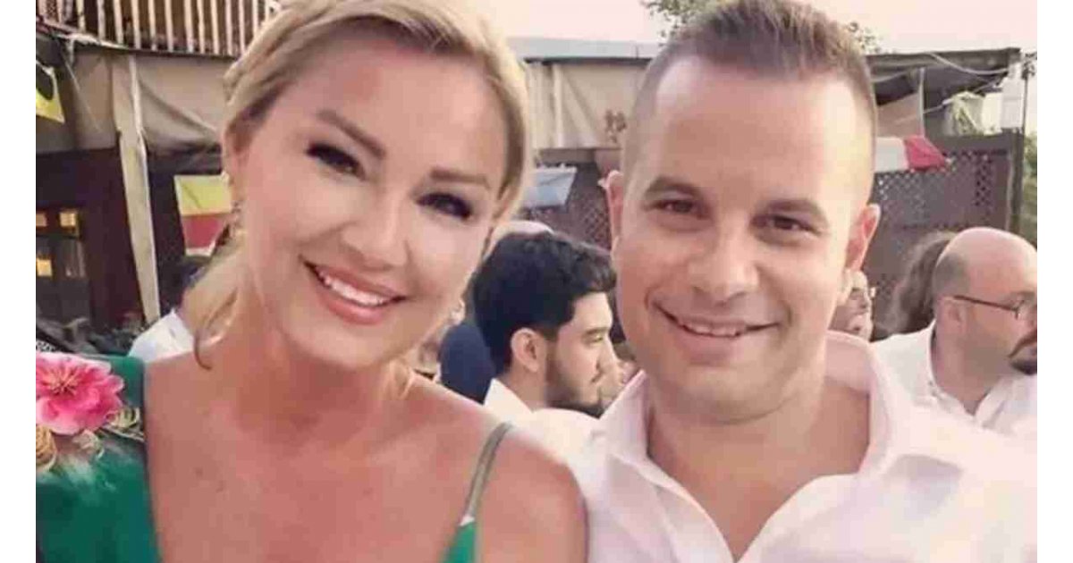 Pınar Altuğ ile Yağmur Atacan çiftinden gülümseten paylaşım!  Hayatımdaki en doğru “Evet”