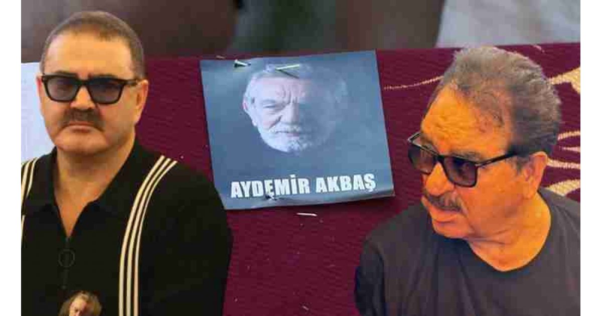 Şafak Sezer, Aydemir Akbaş'ın cenazesinde çileden çıktı: Akıl hastanesinden kaçanlar cenazeye gelmiş gibiydi