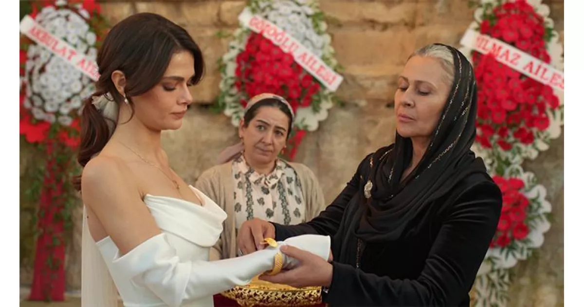 Uzak Şehir'in takıları da gündemde!