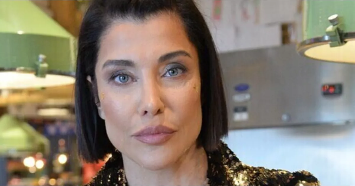 Deniz Akkaya'dan 'hamile' paylaşımı