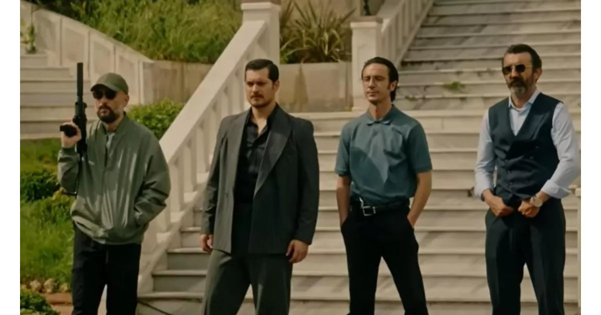 Eşref Rüya 11. bölüm fragmanı Yandex'te! Çağatay Ulusoy ve Demet Özdemir'in yeni bölümünde neler olacağını öğrenin.
