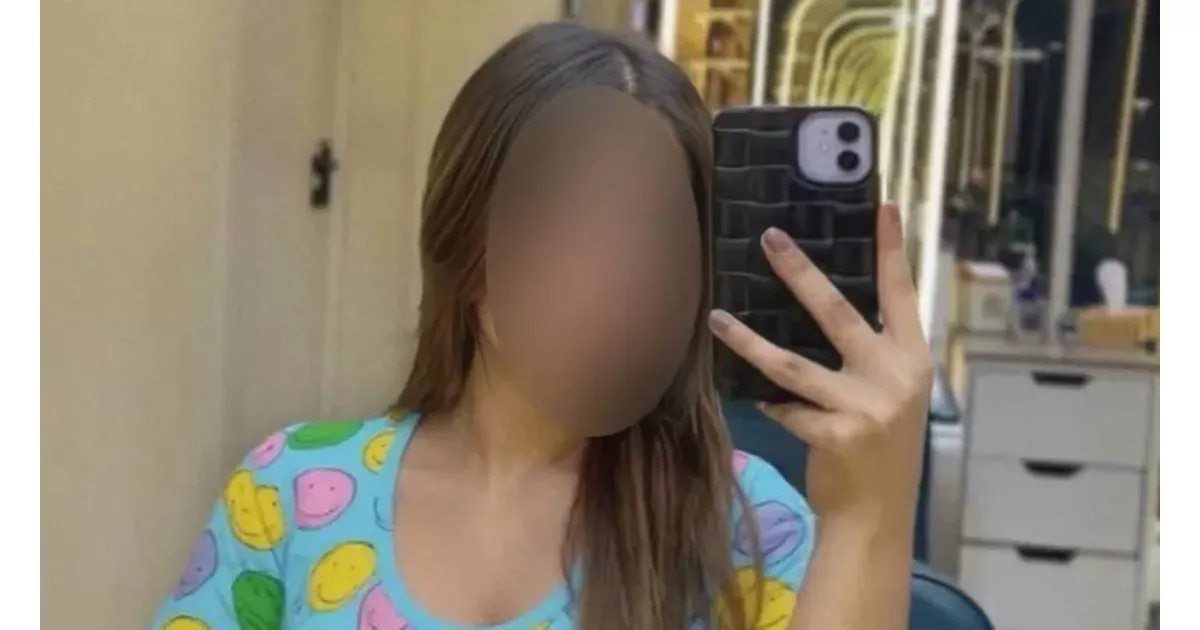 Hintli kadın, deepfake erotik içerikte kimliği çalındı, mağduriyet yaşadı.