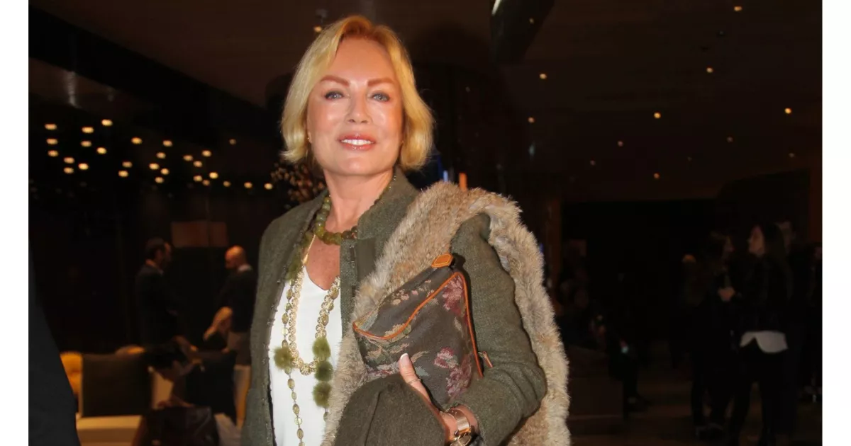 Semiramis Pekkan saçlarını kaybettiğini ve peruk kullandığını açıkladı.