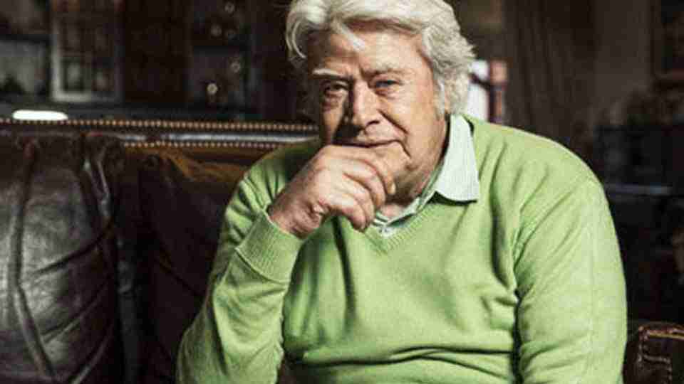 Cüneyt Arkın Hayatını Kaybetti!