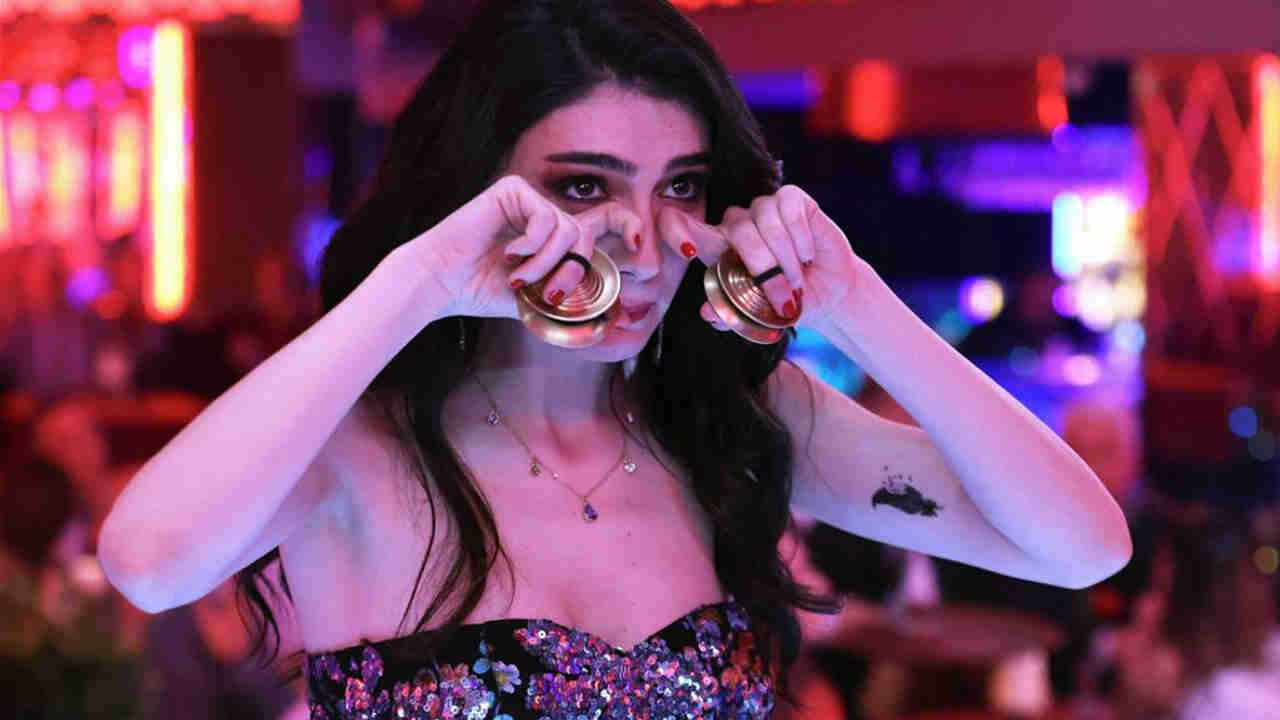 Dilber'in gözleri yaşlı: İnci Taneleri'ne Cannes'ta özel gösterim 