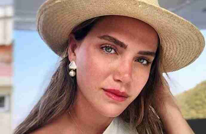 ‘Adını Feriha Koydum’un ‘Hande’siydi! Ceyda Ateş servetine servet katıyor 