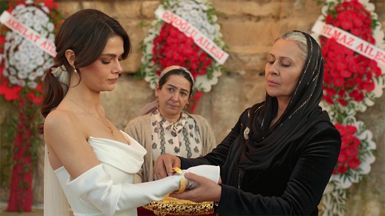 Uzak Şehir'in takıları da gündemde!