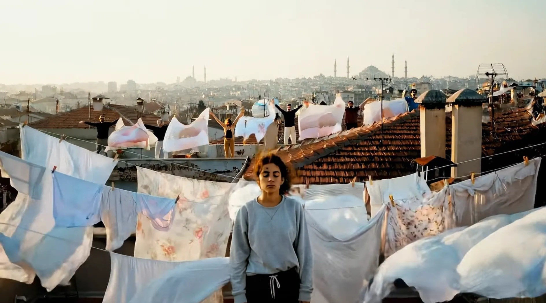 Sezen Aksu, yeni klibini Google Veo 3 ile çekti.