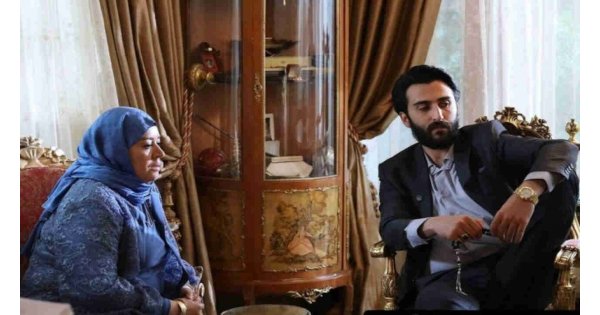 Kızıl Goncalar'da veda: Anne-oğul diziden ayrılıyor 