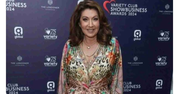 61 yaşındaki TV yıldızı 25 kilo birden verdi! Sırrını duyan inanamıyor: 