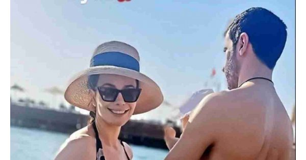 44 yaşında anneliği tadan Songül Öden minik kızı ile havuz keyfi yaptı! Sone Larin'in ilk yazı! 44 yaşında anneliği tadan Songül Öden minik kızı ile havuz keyfi yaptı! Sone Larin'in ilk yazı!