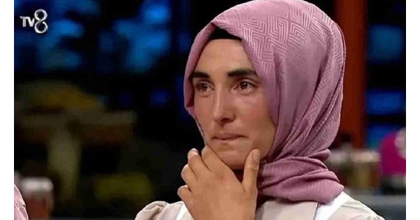 Yarışmadan elenen MasterChef Ayşe'ye sürpriz iş teklifi Yarışmadan elenen MasterChef Ayşe'ye sürpriz iş teklifi